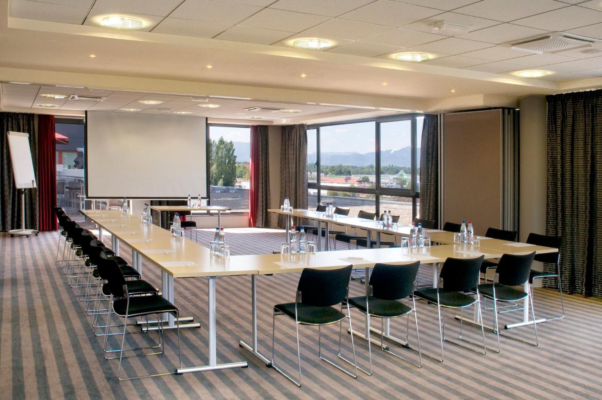Hotel By Ihg Mulhouse