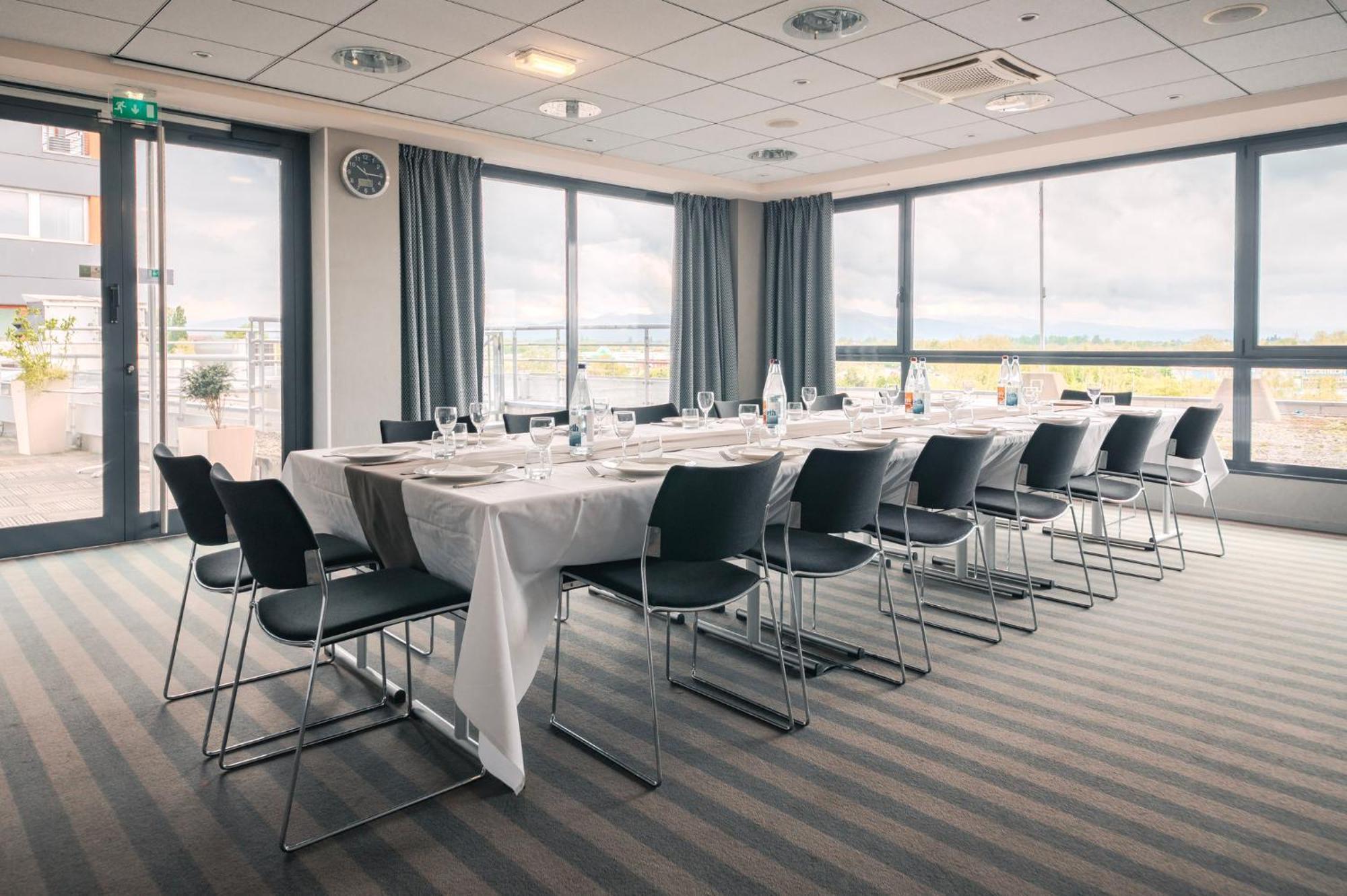 By Ihg Mulhouse